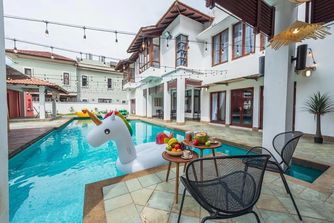 Tropical Bliss Luxe 5Br 30Pax Private Pool Villa Kl By Verano Kuala Lumpur