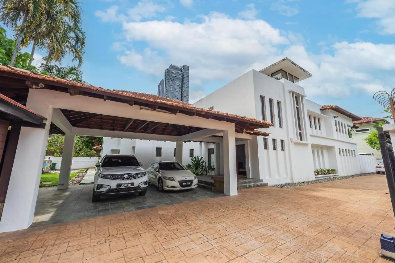 Tropical Bliss Luxe 5Br 30Pax Private Pool Villa Kl By Verano Kuala Lumpur Malaysia