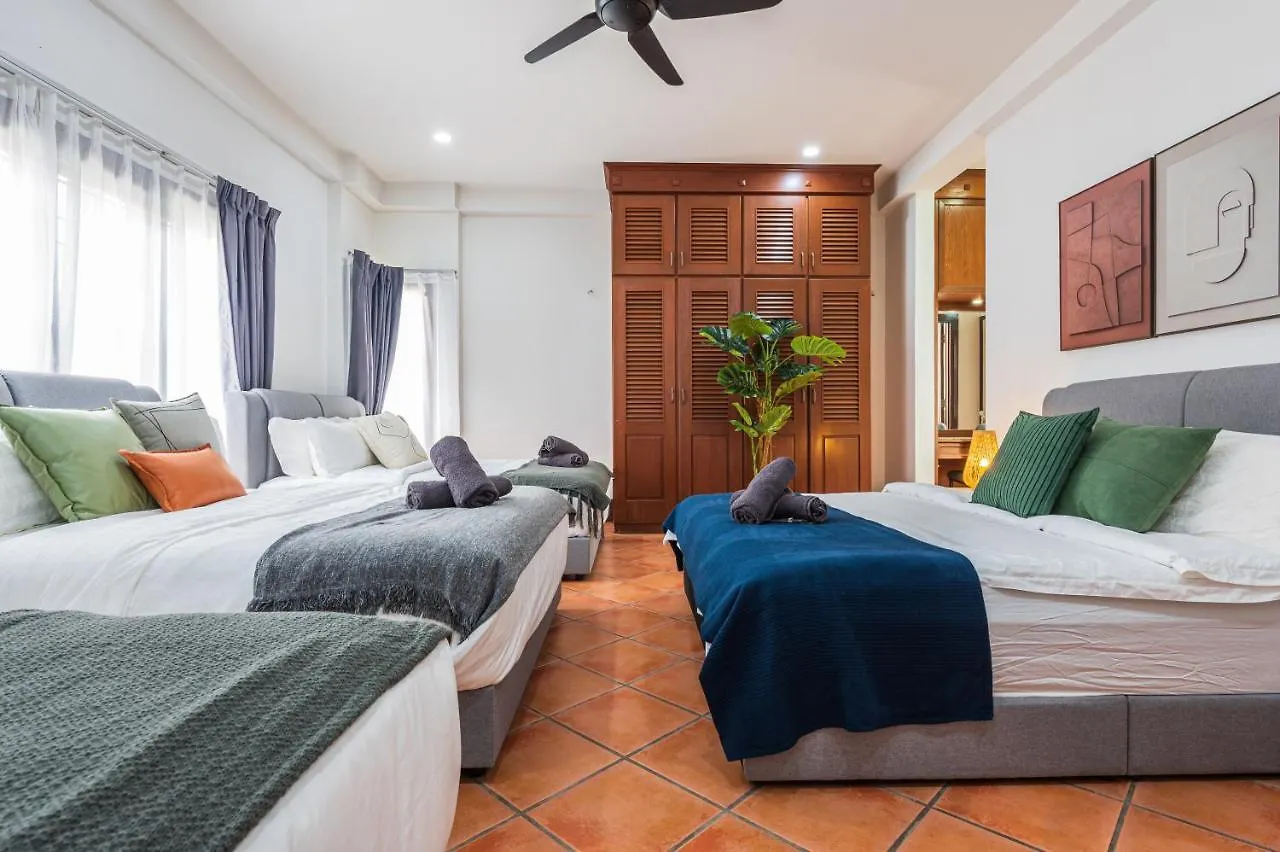 Tropical Bliss Luxe 5Br 30Pax Private Pool Villa Kl By Verano Kuala Lumpur Malaysia